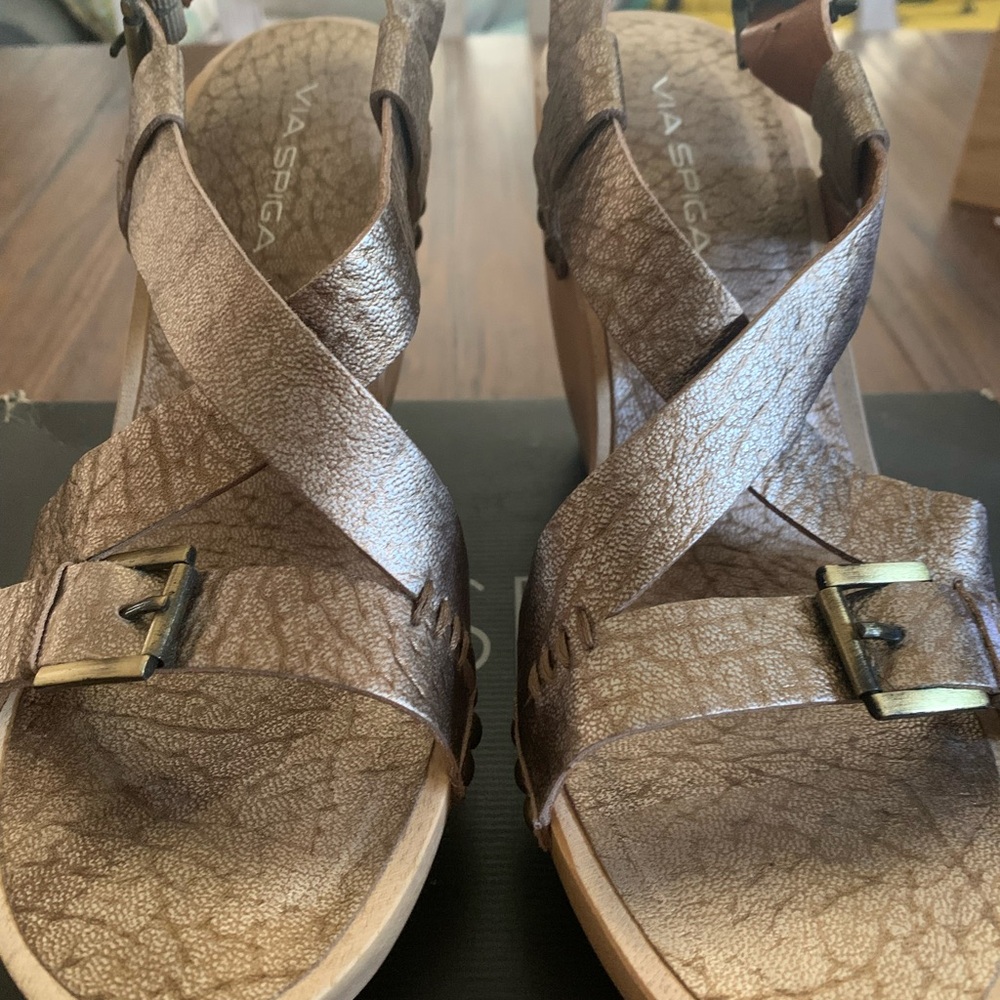 VIA SPIGA BORN‎ Bronze Metallic Leather Designer Wedges Sandals size 9.5